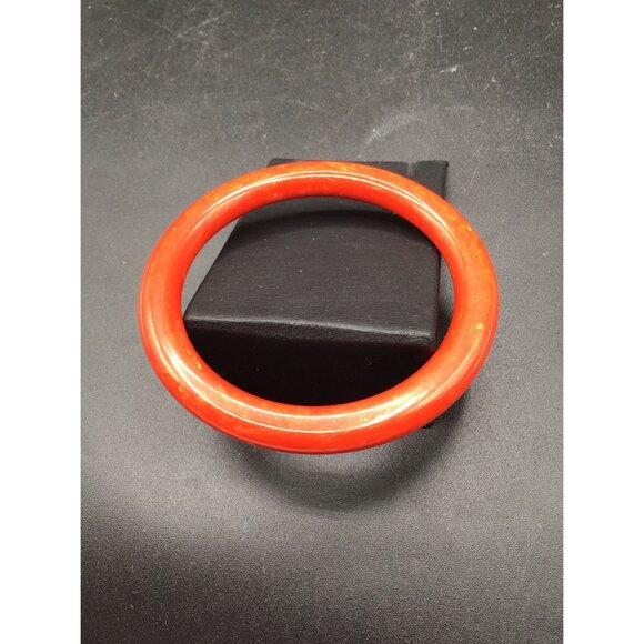 Vintage Red Bangle Early Plastic Bakelite Marbled Summer Bracelet Jewelry - Picture 6 of 7